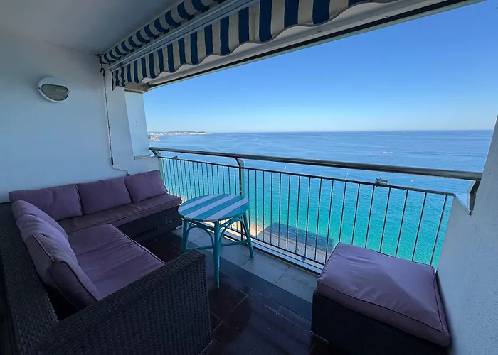 Daire аpartamentos En Primera Linea De Mar *